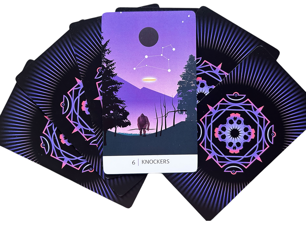 Tarot_Unexplained_cardfan.png?