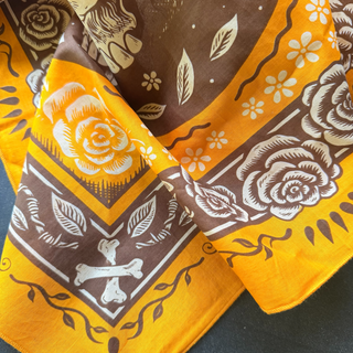 Yellow Jack Reading Cloth
