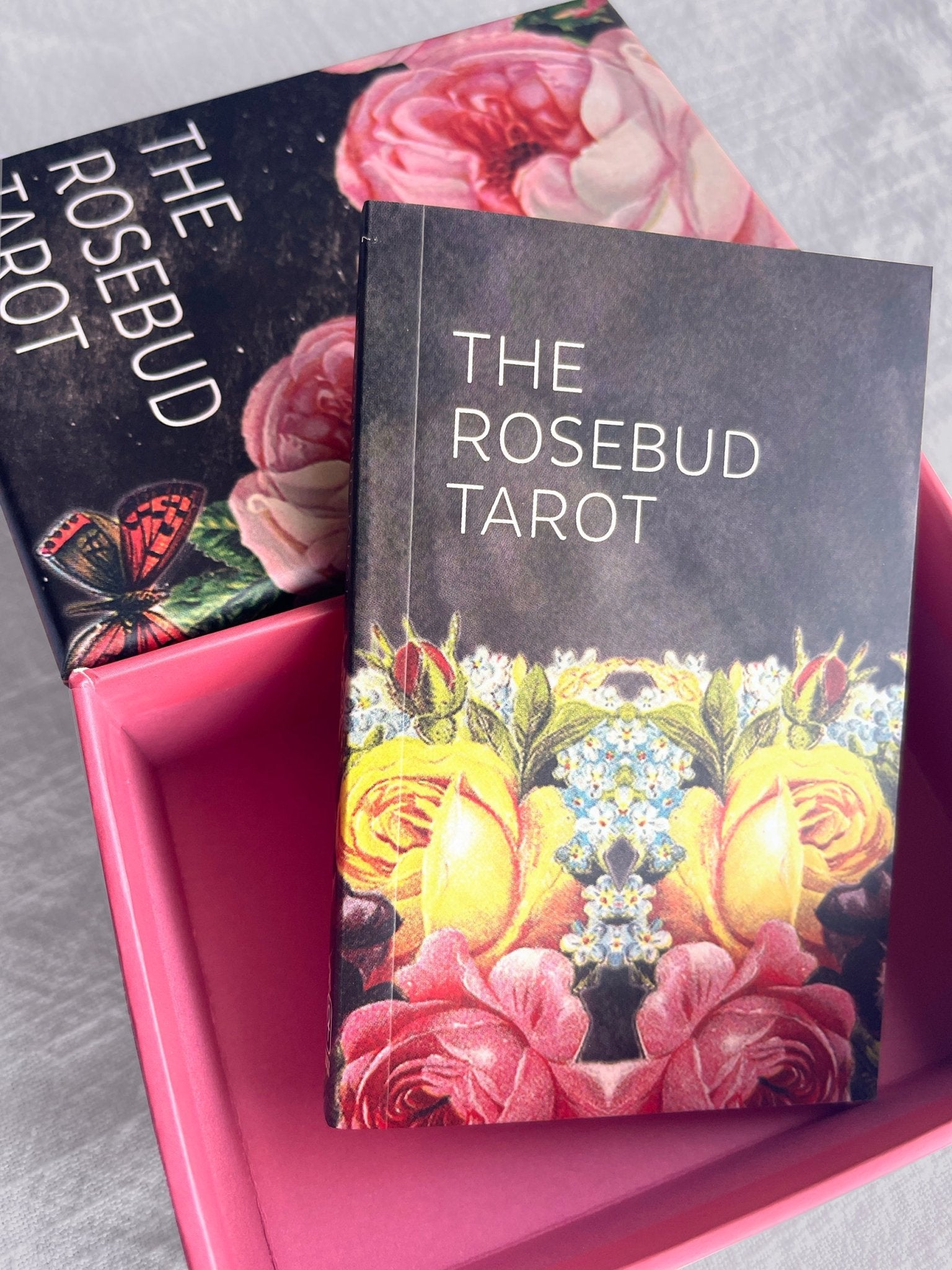 The Rosebud Tarot - La Panthère Studio